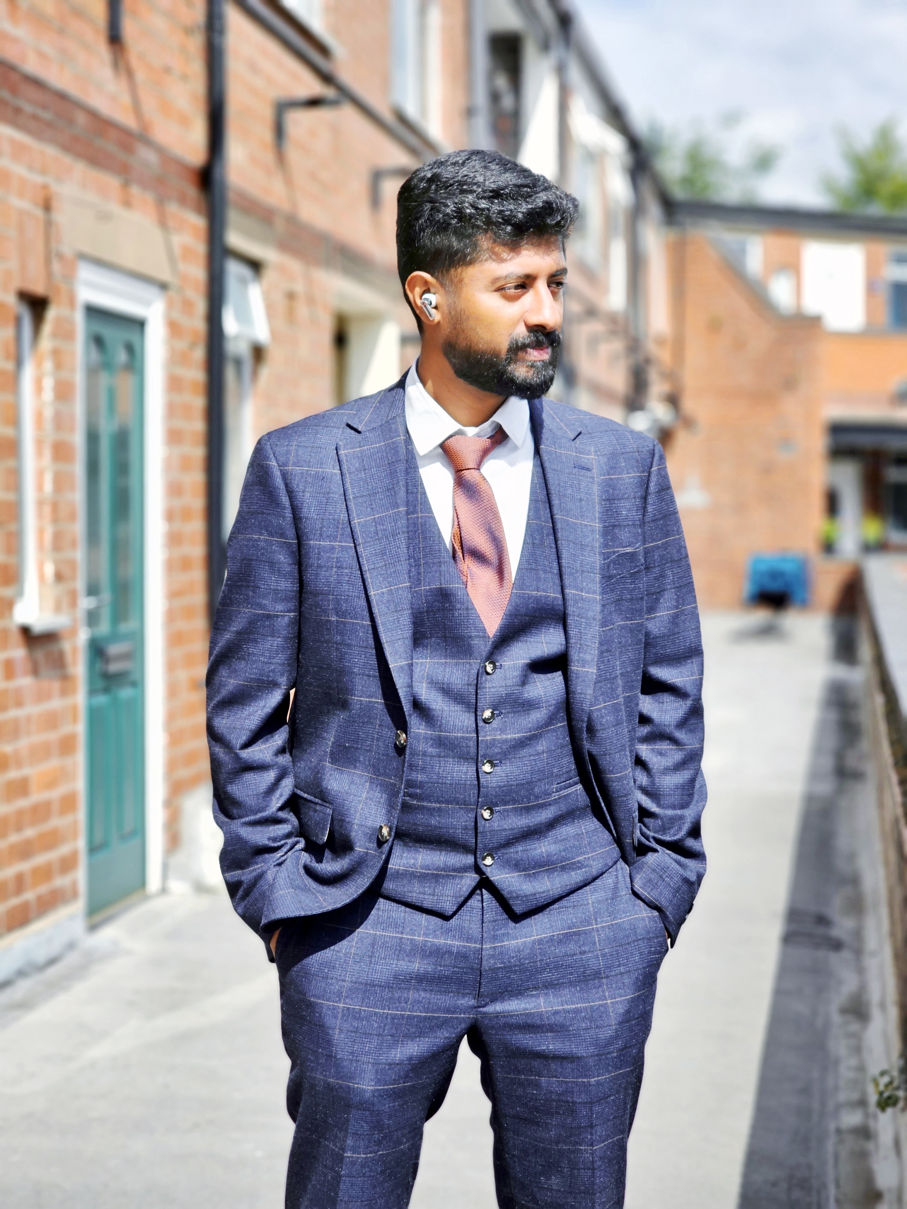 Healthcare Professional Matrimony Groom, customer reference - UK2023762843