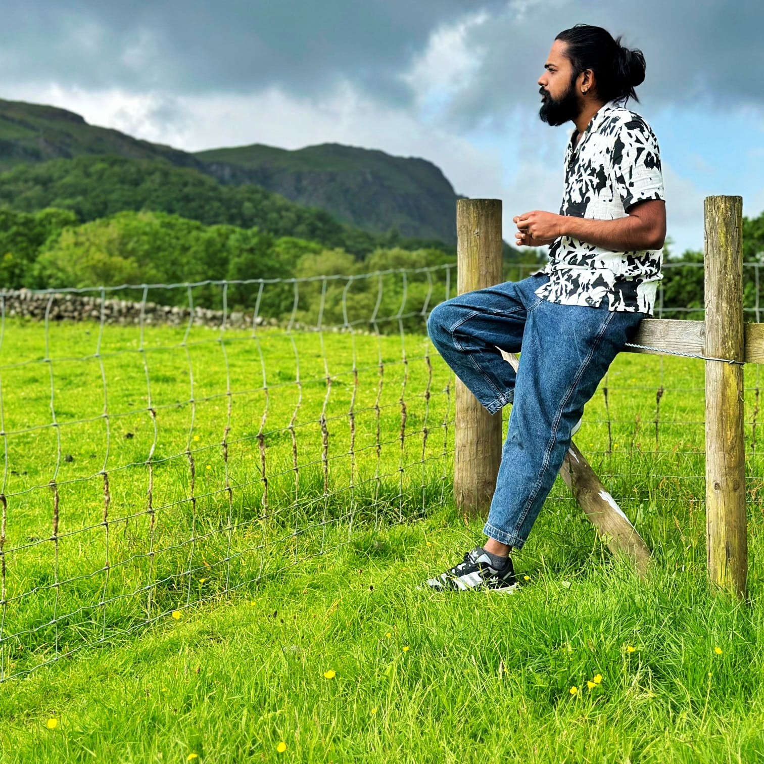 Engineer Non IT Matrimony Groom, customer reference - UK2024093177