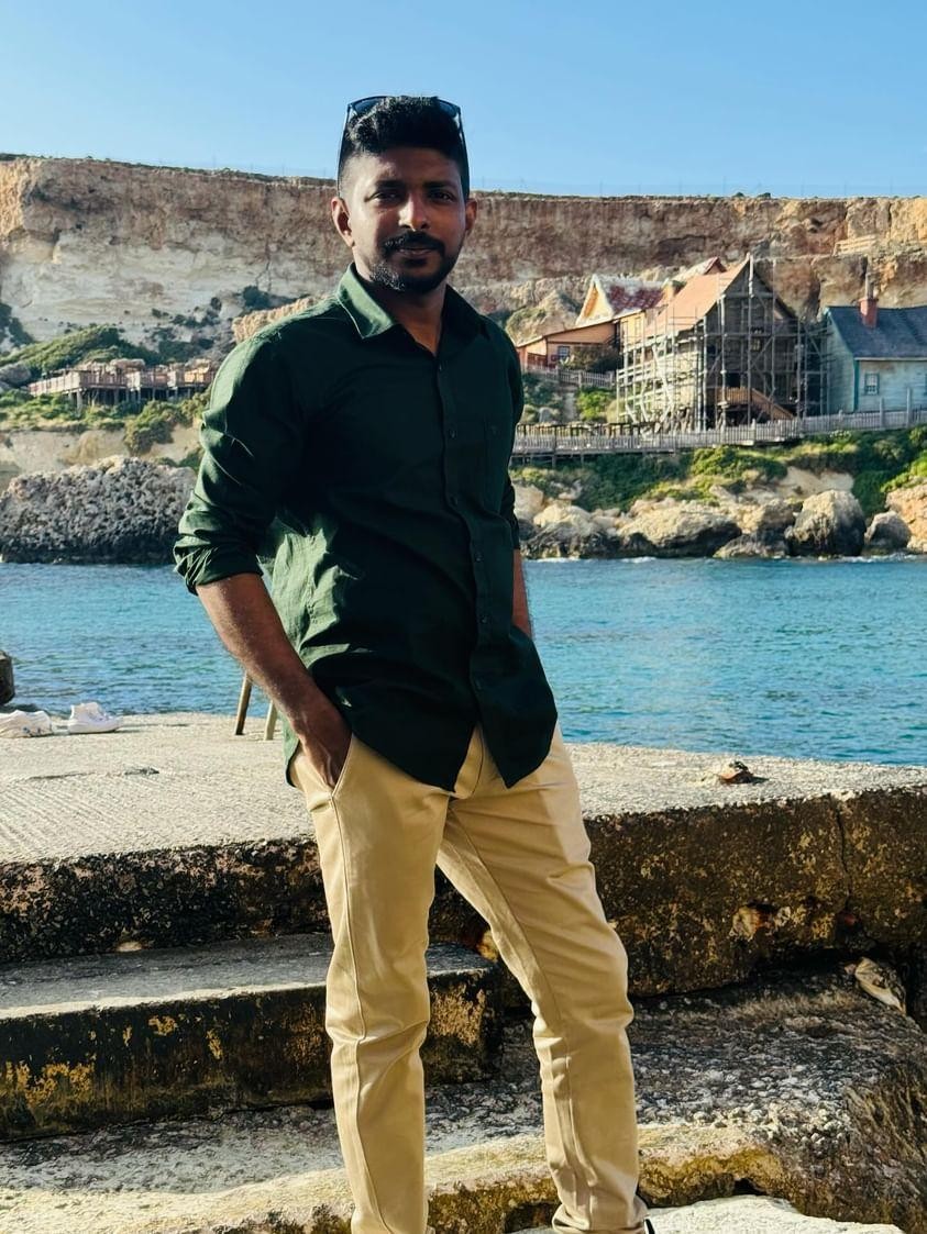 Accounts / Finance Professional Matrimony Groom, customer reference - UK2024981553