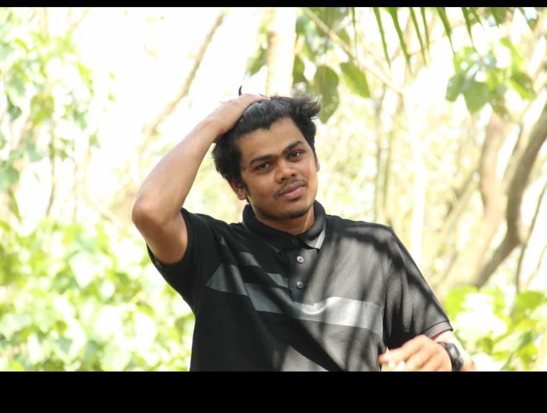 Logistics Professional Matrimony Groom, customer reference - UK2025404449