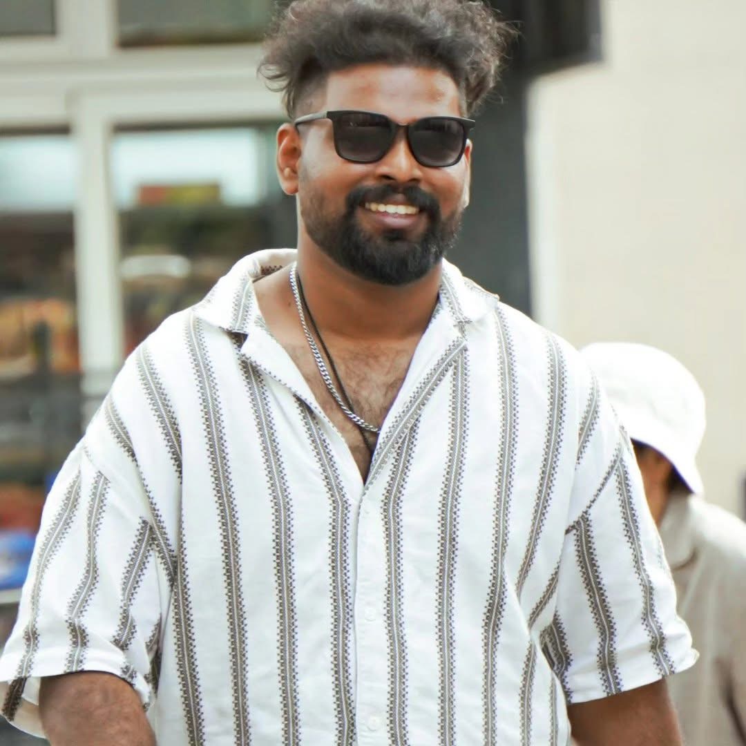 Manager Matrimony Groom, customer reference - UK2025441102