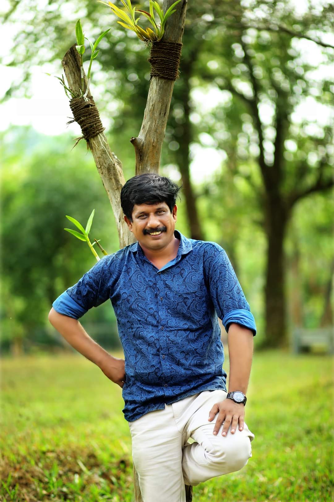 Graphic Designer Matrimony Groom, customer reference - UK2025502374