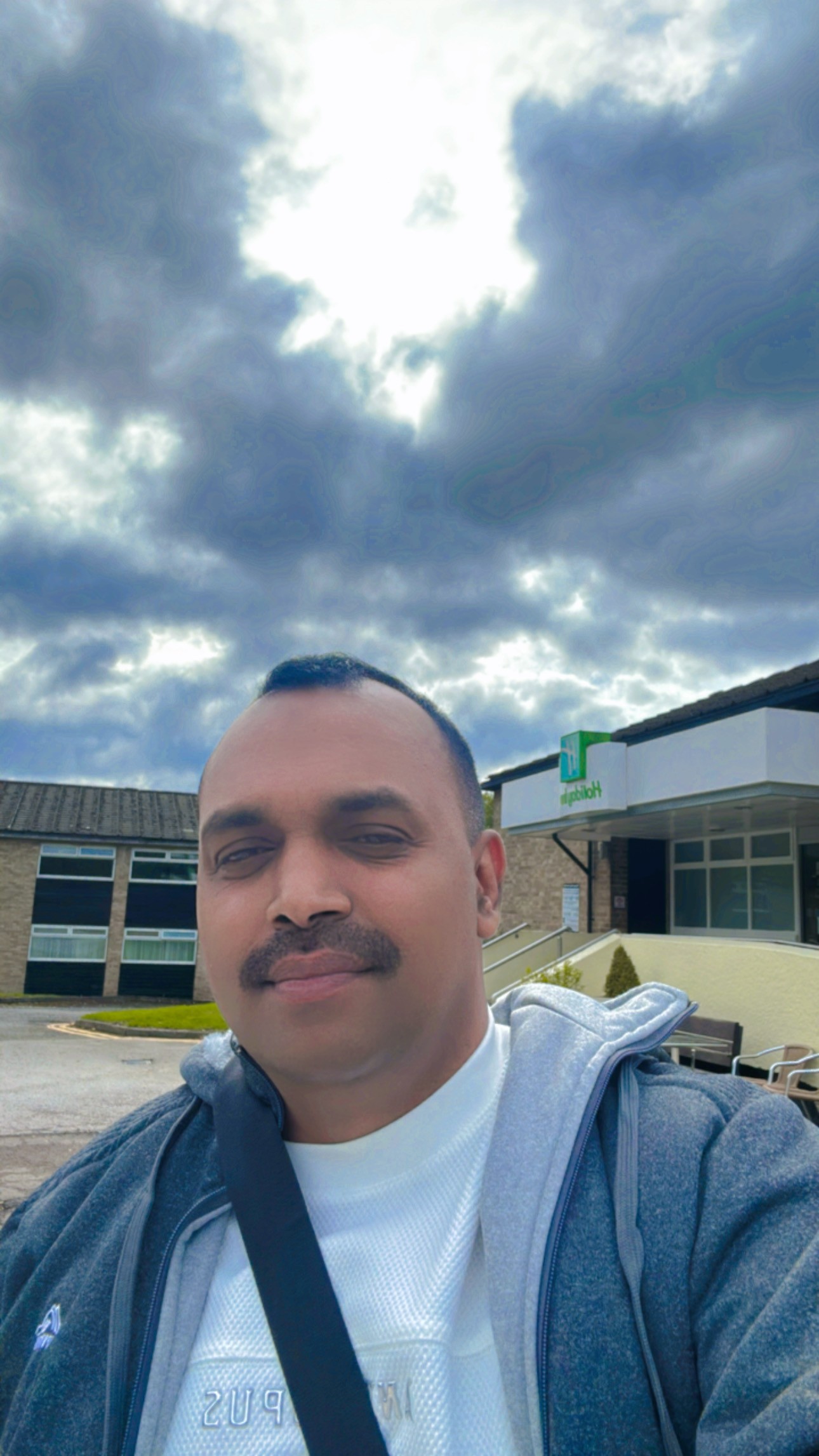 Muslim Malayali Matrimony Groom, customer reference - UK2025779095